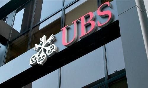 UBS Cuts Asia Bonus Pool