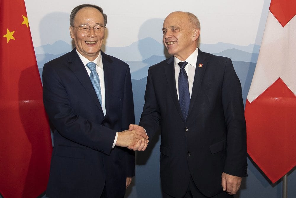 China, Switzerland vow to expand ties